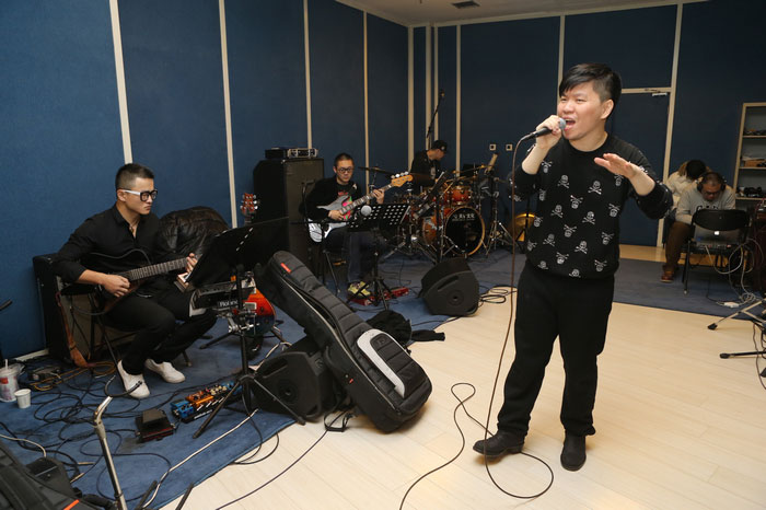 ��ʯ���ڱ�չ��Ժ��������