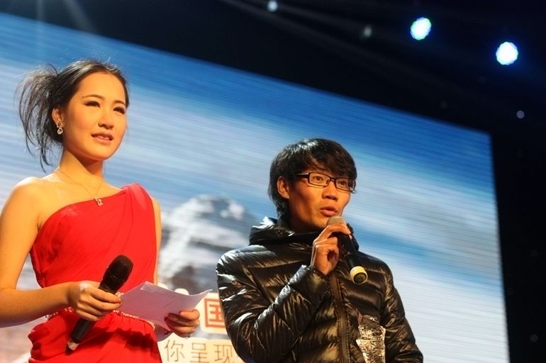 �󽱡��۷�ӡ�󡷻�����й����ʴ�ѧ���ʵ������񽱸���