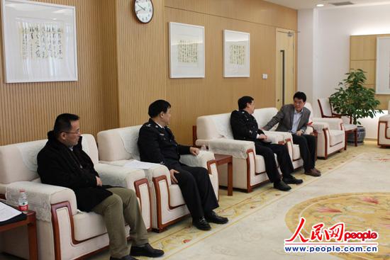 ͼΪ���������ܲ��޻�����һ���빫�������ƾָ��ֳ������ģ��Ҷ�����ɽ��ʡ�����й����־ֳ������ƣ��������������ѧ��ѧԺ��Ժ���������һ����̸