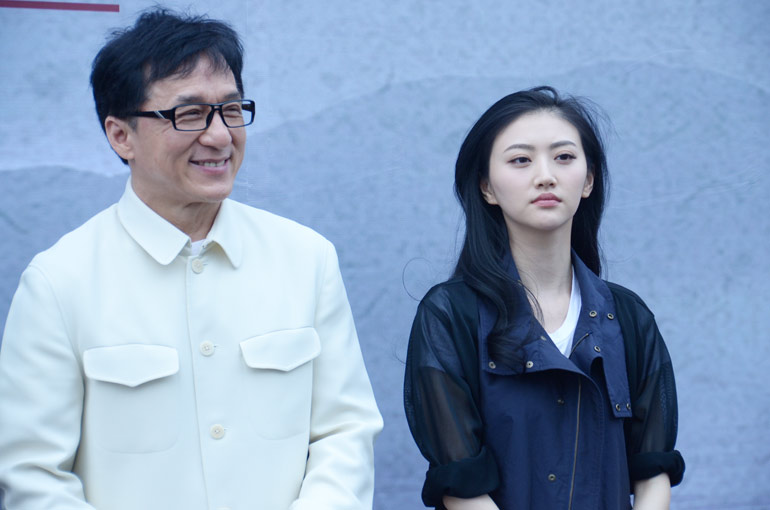 �����;�����̨�ϡ�