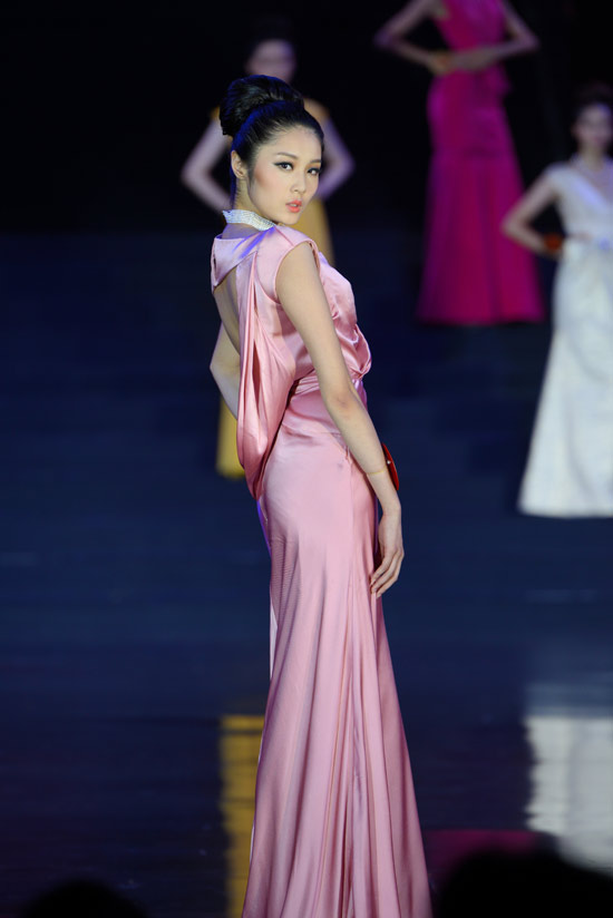 2013���޳���ģ�ش������� �й�ѡ�����纭��ڡ�11��