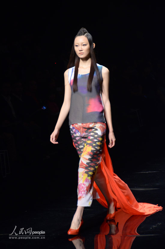 ģ����������ʦʱװ������������ �Ը� ��