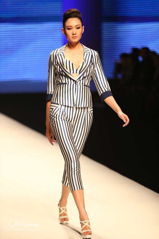 ά˹����Ԭ��ʱװ�������ھ����� ���조�����ɶԡ���5��