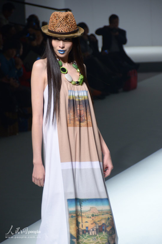 ģ��չʾʱװ������������ �Ը� ��