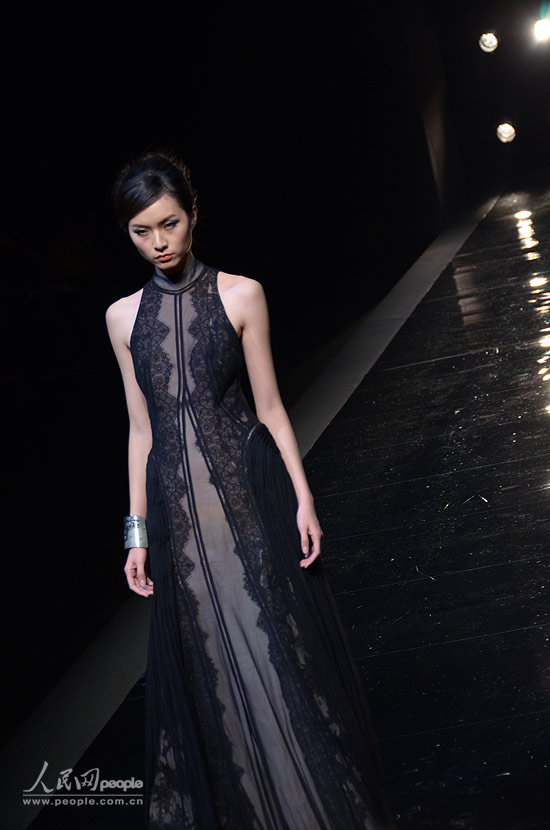 ģ��չʾʱװ������������ �Ը� ��