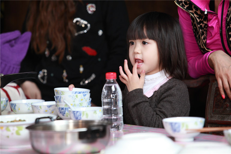 �����Ů������