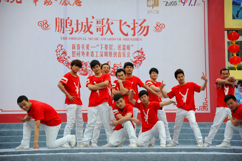 �����������Ӵ����ı����񹤽������ڱ��ݡ������Ȳɡ�