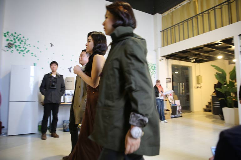 �λ������㻨����