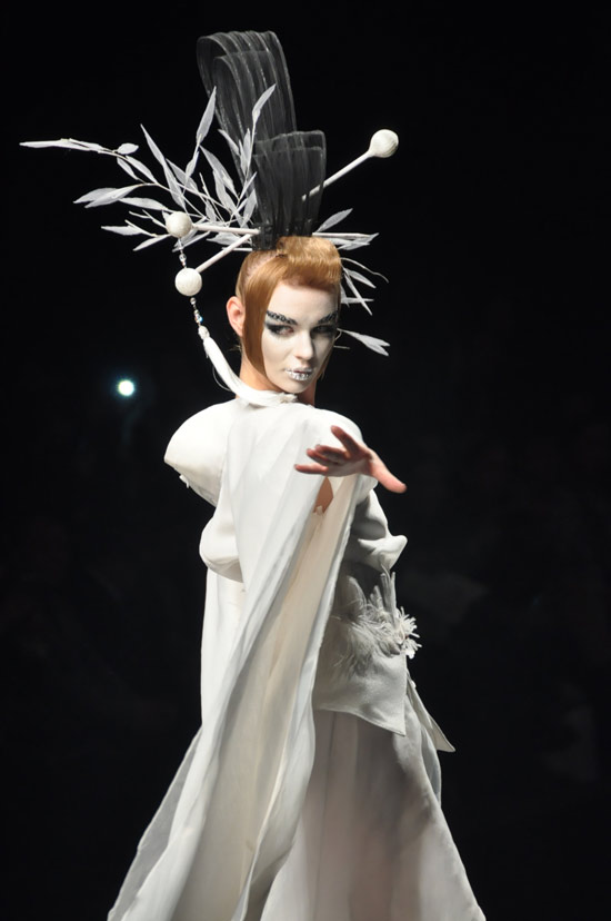 ����MGP��2015ë��ƽMGPIN��ױ�������Ʒ�������С�4��