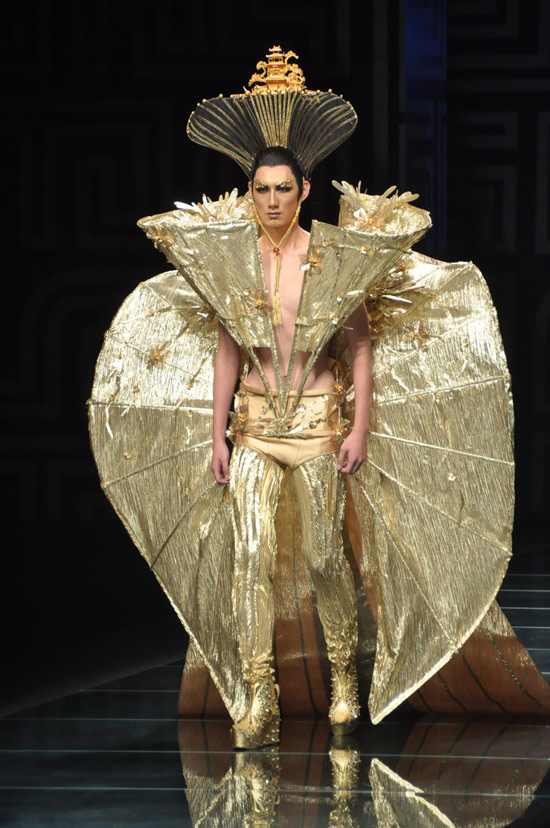 ����MGP��2015ë��ƽMGPIN��ױ�������Ʒ�������С�9��