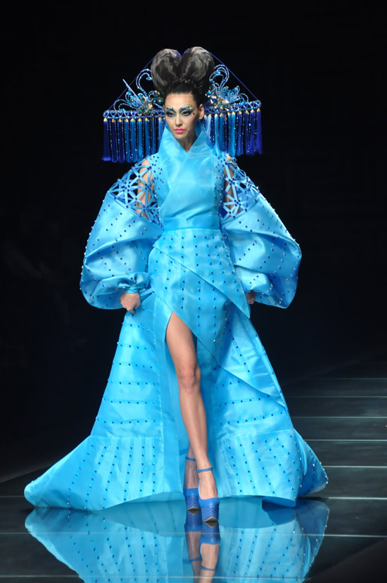 ����MGP��2015ë��ƽMGPIN��ױ�������Ʒ�������С�3��