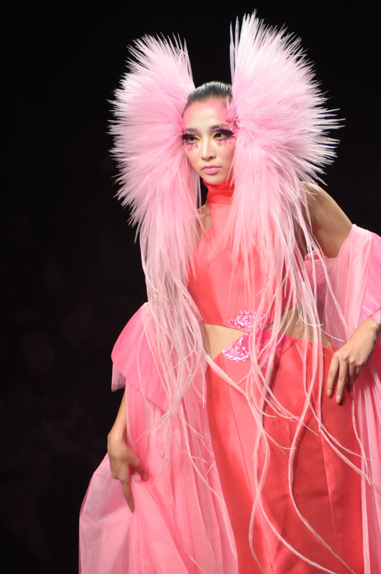 ����MGP��2015ë��ƽMGPIN��ױ�������Ʒ�������С�5��