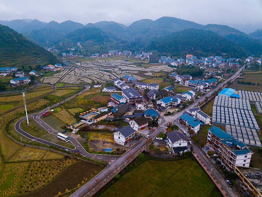 ������塤���ݻ�ï�壺��������壬Ѱ������������