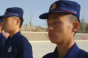 新疆森林消防總隊：實習中的新消防員