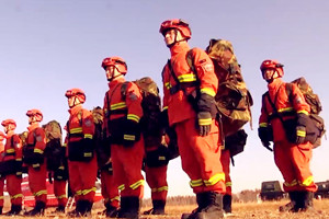 佳木斯市森林消防支隊東方紅大隊：開展秋季防火巡護訓練