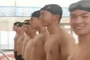 牡丹江市森林消防支隊：森林消防之日常游泳訓練