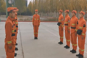 疆巴州森林消防支隊：新消防員的第一堂執勤課