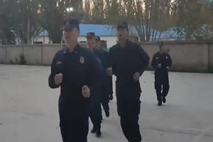 新疆總隊巴州支隊：駐防分隊森林消防員的日常生活—請聽聽我們的士氣！