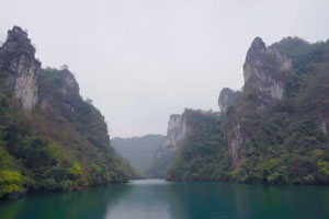 貴州舞陽河：山水相映的自然畫卷緩緩展開