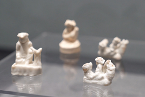 鄭炯鑫：德化陶瓷是中外文化交融的結晶