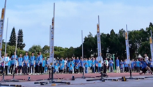 国防科大走进中学校园 秒变追“星”现场