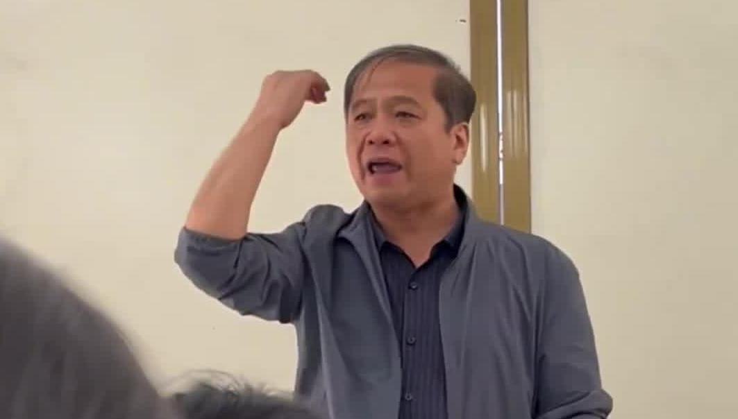 高考前历史老师的最后一课 一句句叮咛如春风化雨