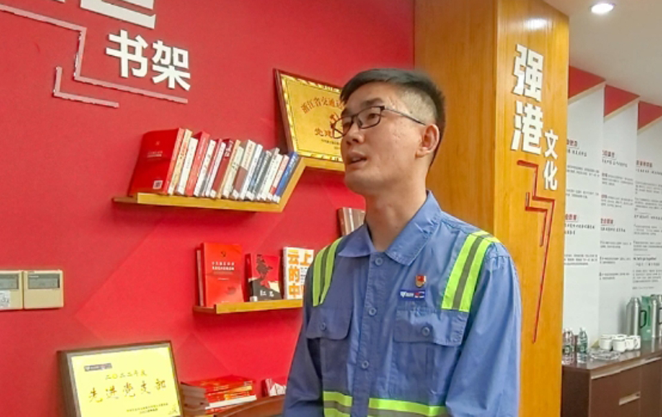 追光的你丨滚烫的初心 从未改变