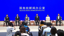 國新辦就“踐行為民宗旨 建設法治中國”舉行中外記者見面會