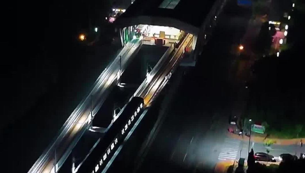济南地铁“星光专列”温暖夜归人