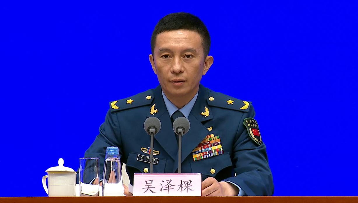 9月3日阅兵活动按照阅兵式、分列式两个步骤进行 时长约70分钟