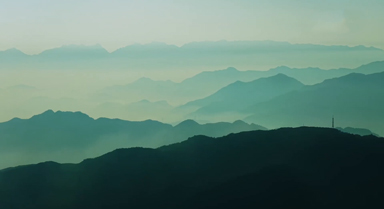 流動的“千裡江山圖”！現實版青綠山水有畫面了