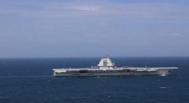 福建艦開展入列后首次海上實兵訓練