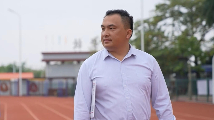                           100                                      赖宣治：“跳”出来的新天地                                                                          创作单位                                            中央广电总台央视新闻中心                                                                    作品类型                                            视频                                    