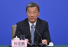 教育部：支持有条件地区开展小班化教学试点