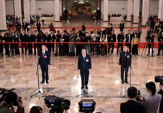 全国政协十四届四次会议第三场“委员通道”集体采访