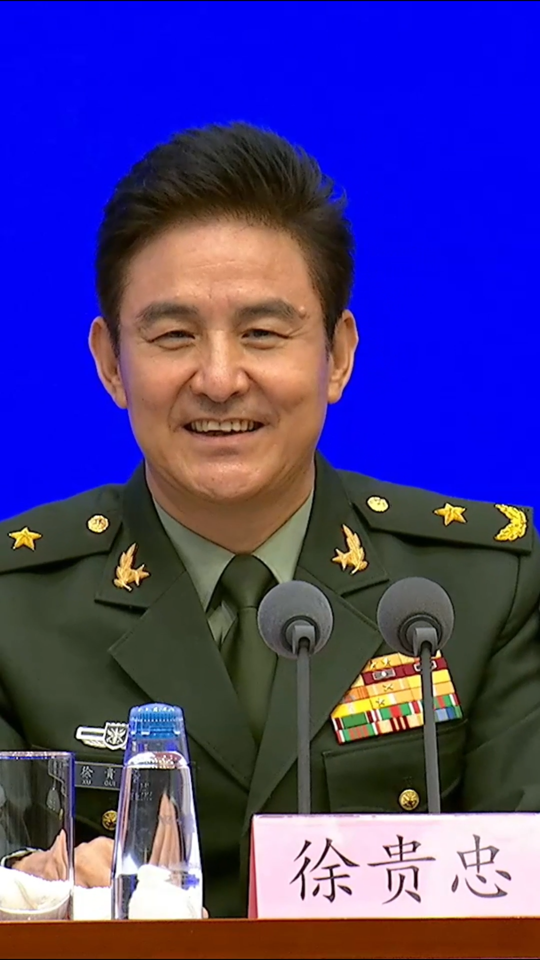 9月3日阅兵活动联合军乐团前排设置80名礼号手 寓意抗战胜利80周年