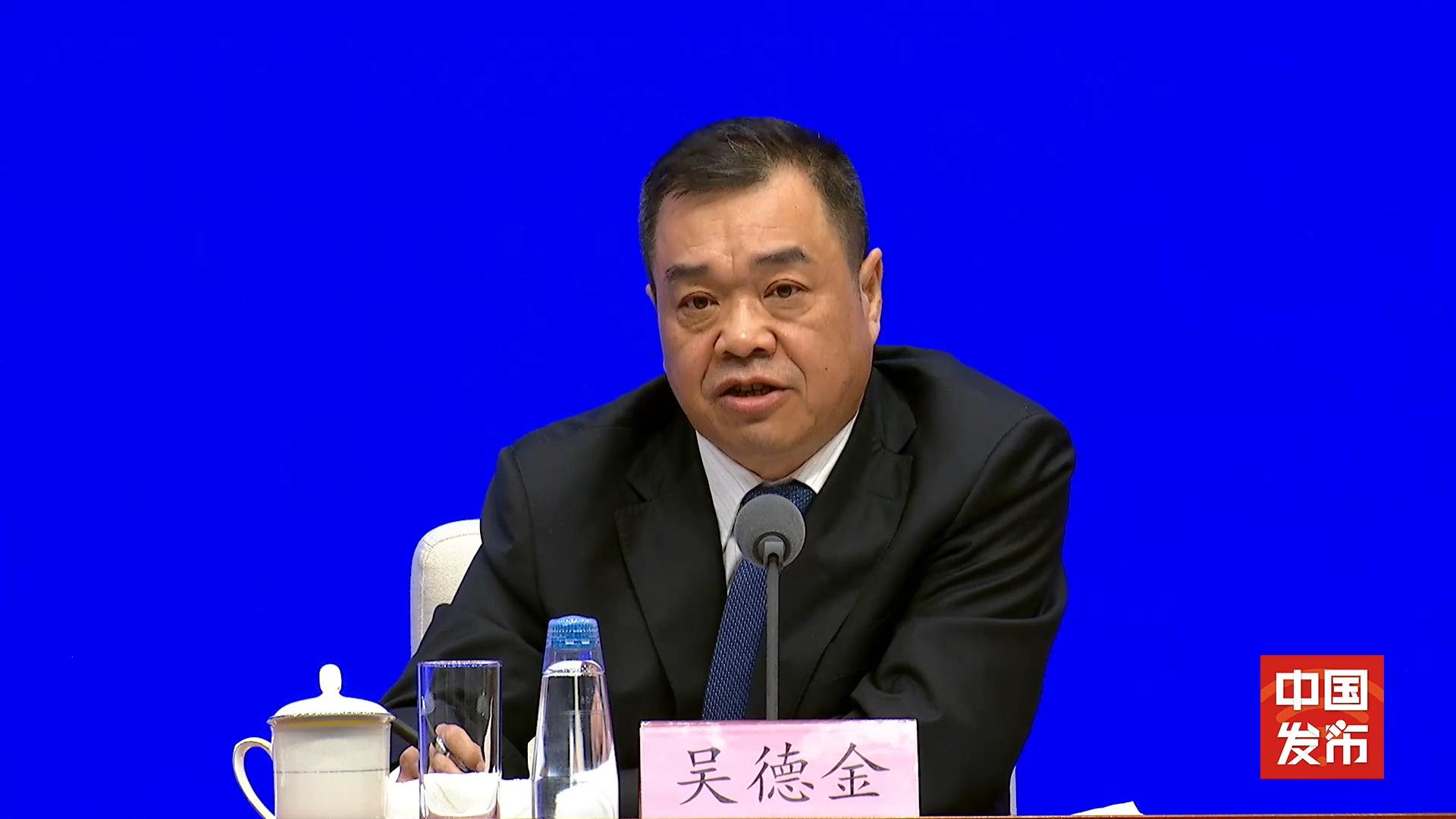 国家铁路局：全国铁路客运10月1日起全面使用电子发票