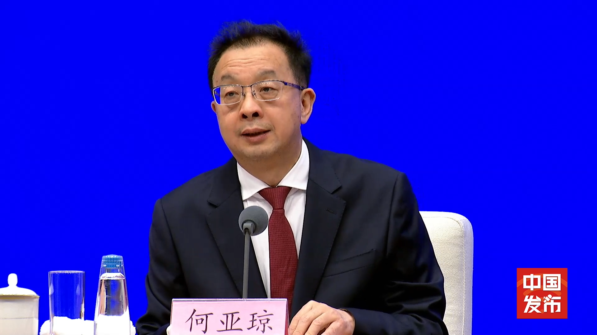 工信部：截至上半年末，我国生成式人工智能产品用户规模达5.15亿