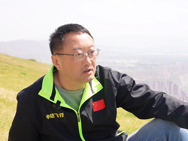 【人民映像】薛峰：翼展黄河岸 逐梦云上天